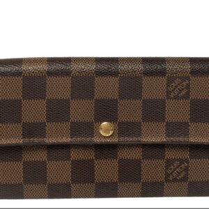 Louis Vuitton Damier Wallet 💯 Authentic!
